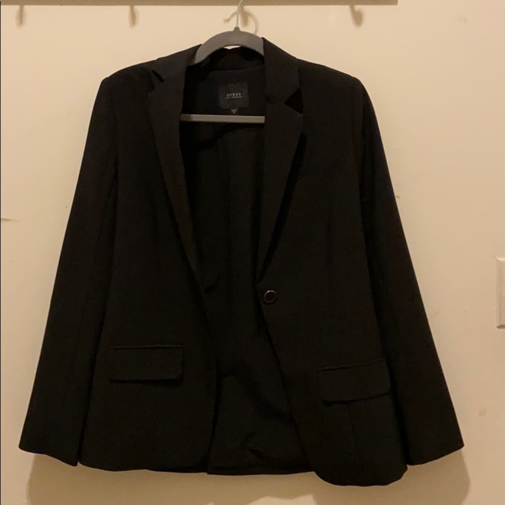 Blazer - Picture 2 of 4